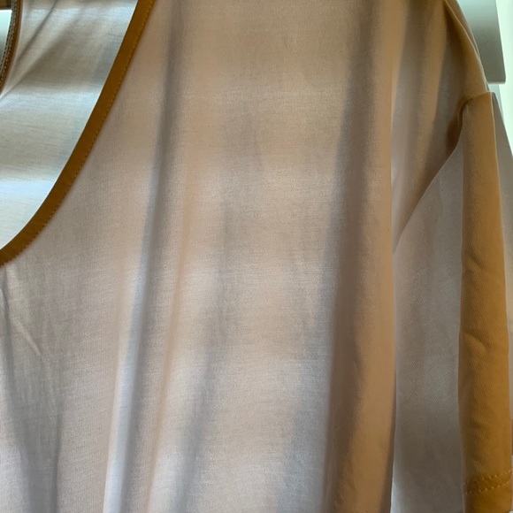 Bebe top - Picture 4 of 4